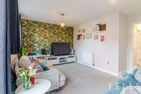 56 Narrowleaf Drive, Ringwood, BH24 3FS