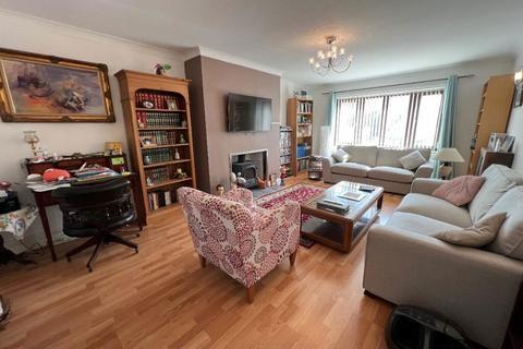 Sawasdee Bunkers Hill, Wisbech St Mary, Wisbech, PE13 4SQ