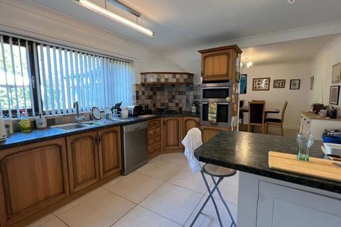 Sawasdee Bunkers Hill, Wisbech St Mary, Wisbech, PE13 4SQ