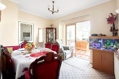 36 Valentine Avenue, Bexley, DA5 3HE