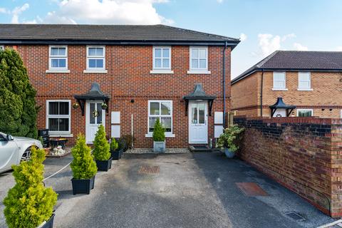 16 Pasture Close, Swindon, SN2 2UH