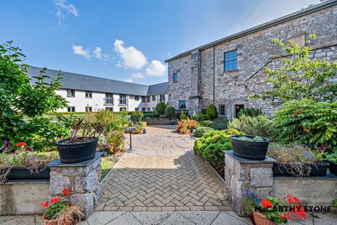 2 bedroom apartment for sale, Stover Court, East Street, Newton Abbot