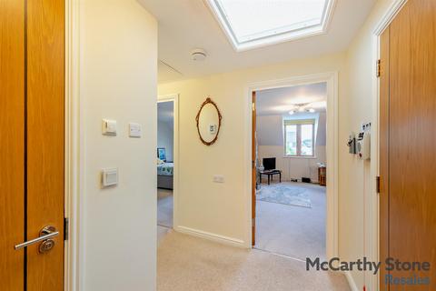 2 bedroom apartment for sale, Stover Court, East Street, Newton Abbot