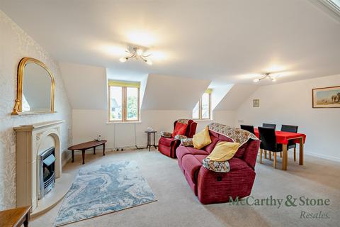 2 bedroom apartment for sale, Stover Court, East Street, Newton Abbot