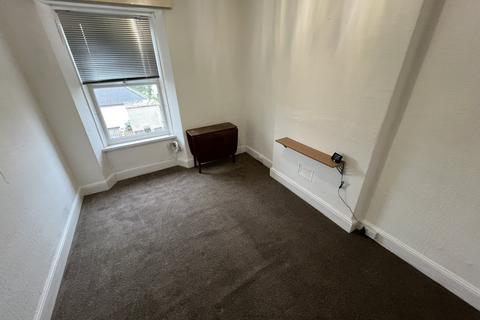 2 bedroom flat to rent, Francis Terrace, Carmarthen, Carmarthenshire