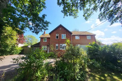 4 bedroom detached house for sale, Wyke Road, Gillingham SP8