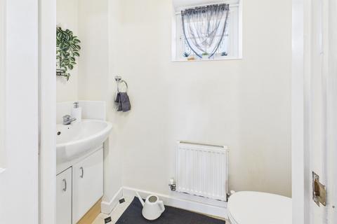 3 bedroom end of terrace house for sale, Maddren Way, Linthorpe, Middlesbrough, TS5
