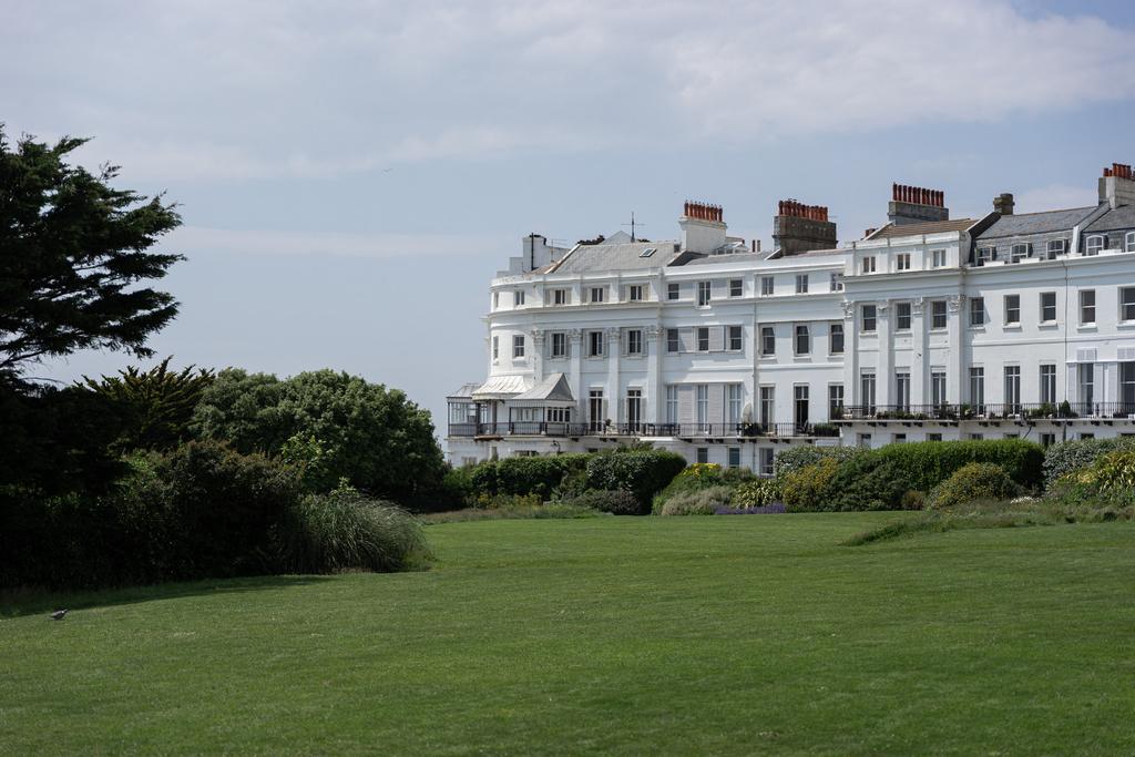 218987   inigo 1 kingscliffe court brighton lan...
