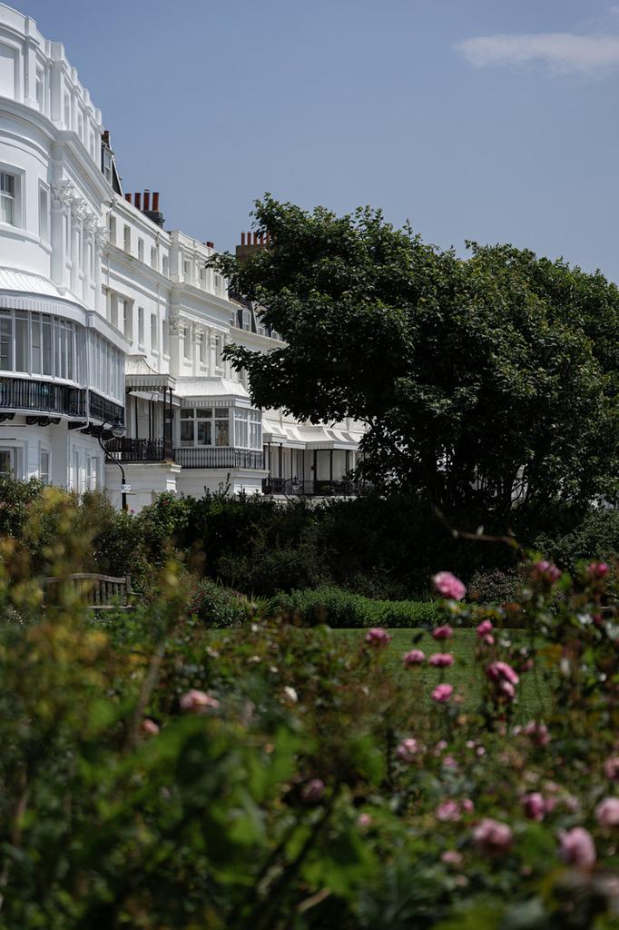 219009   inigo 1 kingscliffe court brighton por...