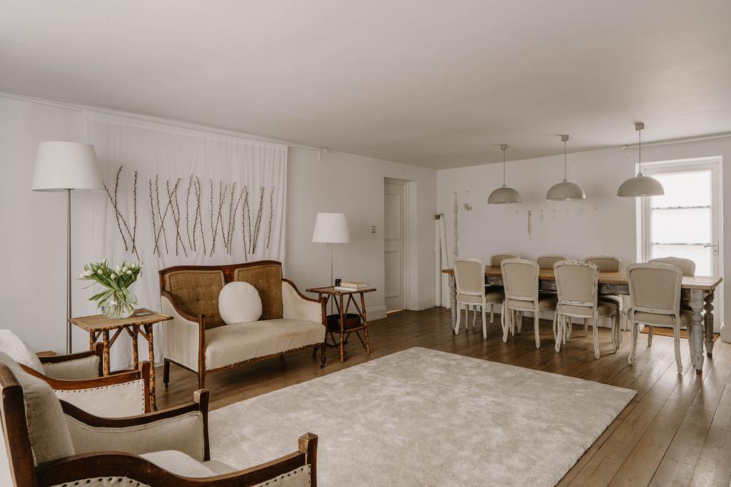 272710 - Kingscliffe Court High Res-12.jpg