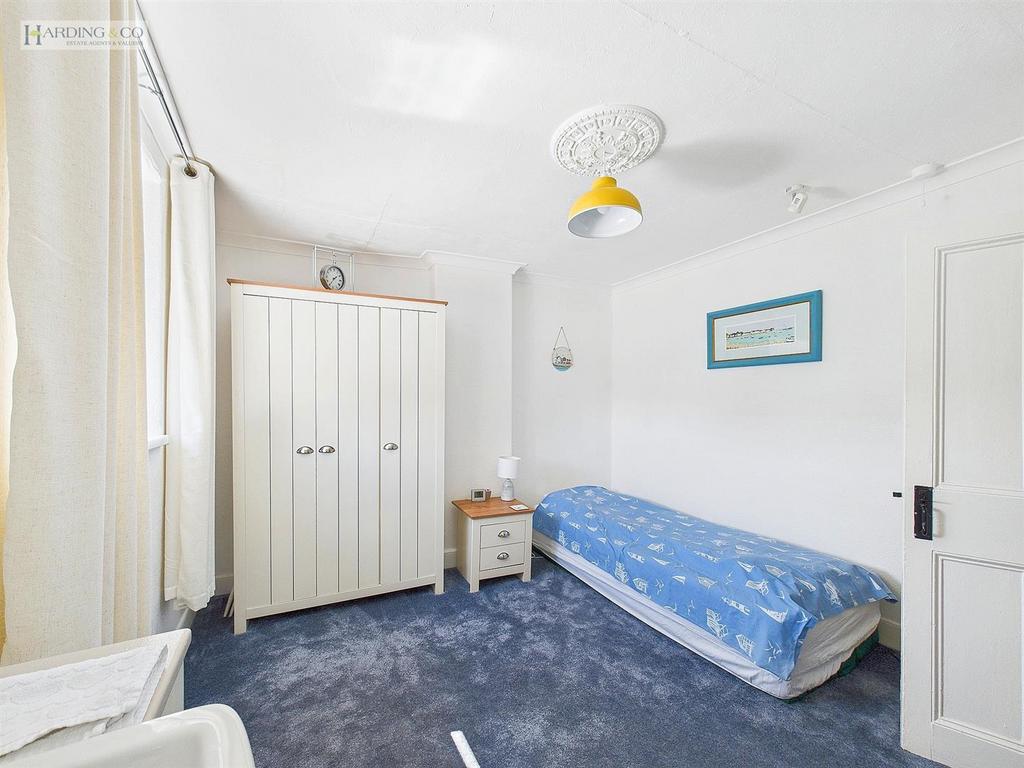 Bedroom 2 .1.jpg