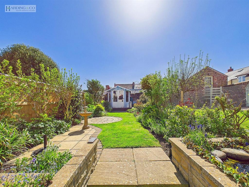Garden .4.jpg