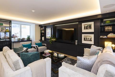 undefined, William Mews, Belgravia SW1