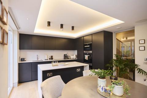 undefined, William Mews, Belgravia SW1