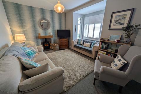 63 Kings Road, Llandybie, Ammanford, SA18 2TL