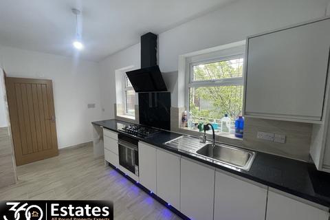 3 bedroom terraced house for sale, 41 Moor End Road, Halifax, HX1
