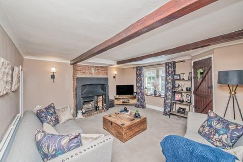 2 bedroom terraced house for sale, Town Street, Birkenshaw, Bradford, BD11