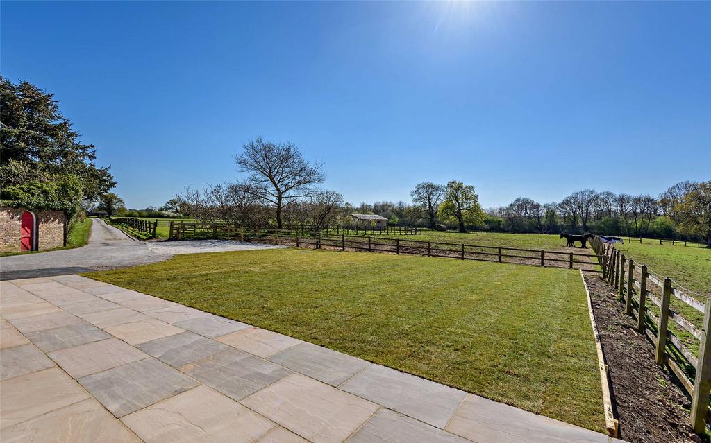 Garden &amp; Views