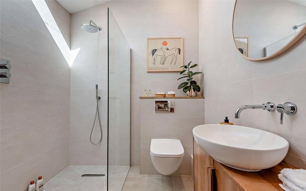 Ensuite