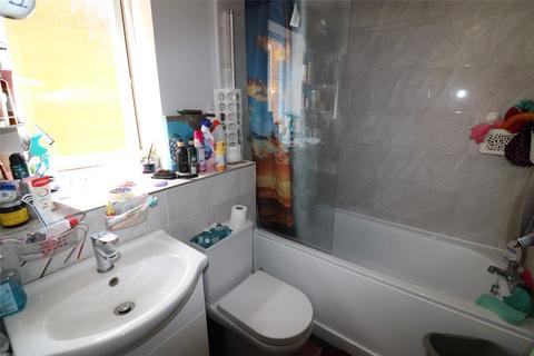 29 Cook Square, Erith, DA8 2PL