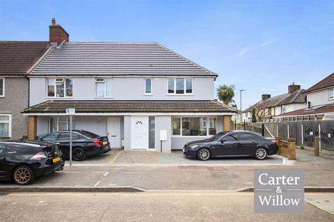 undefined, Sheppey Road, Dagenham, Essex
