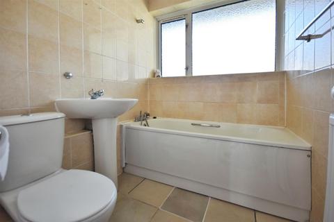 7 Burden Close, Brentford, TW8 9JG