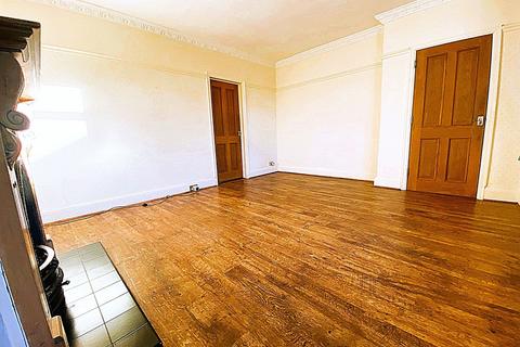 13 Ripponden Road, Denshaw, Oldham, OL3 5SH