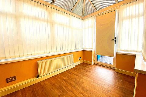13 Ripponden Road, Denshaw, Oldham, OL3 5SH