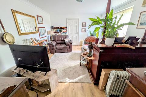 33 Brynhafod, Ammanford, SA18 3QH