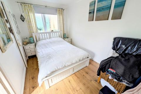33 Brynhafod, Ammanford, SA18 3QH