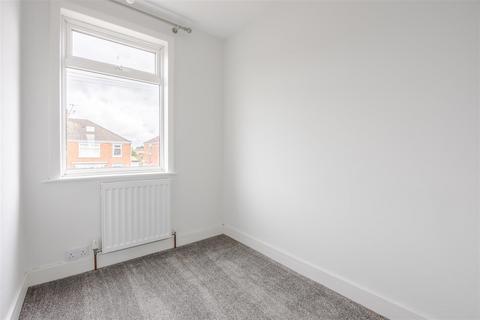 25 Burn Road, Scunthorpe, DN15 8AX