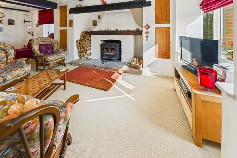 Chequers Cottage Argos Hill, Mayfield, TN20 6NR