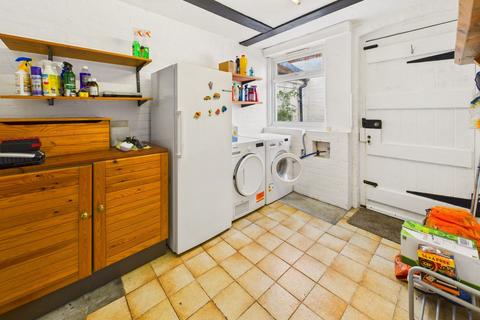 Chequers Cottage Argos Hill, Mayfield, TN20 6NR