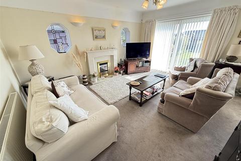 7 Covertside, Wirral, CH48 9UD