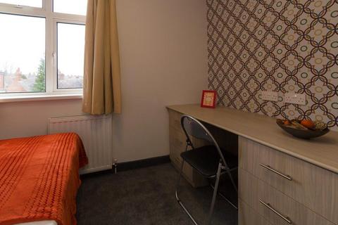 1 bedroom in a house share to rent, Ash Road, Leeds
