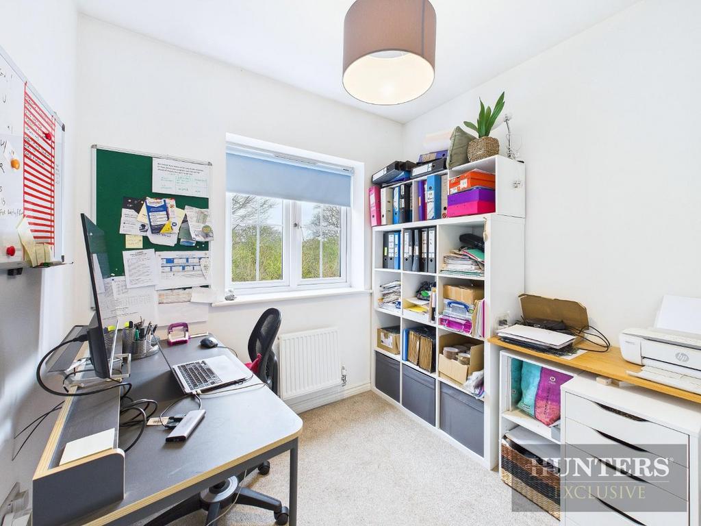 CAM05316 G0-PR0035-STILL002.jpg