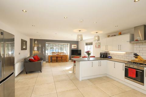 undefined, Willow Farm Court, Sheffield S26