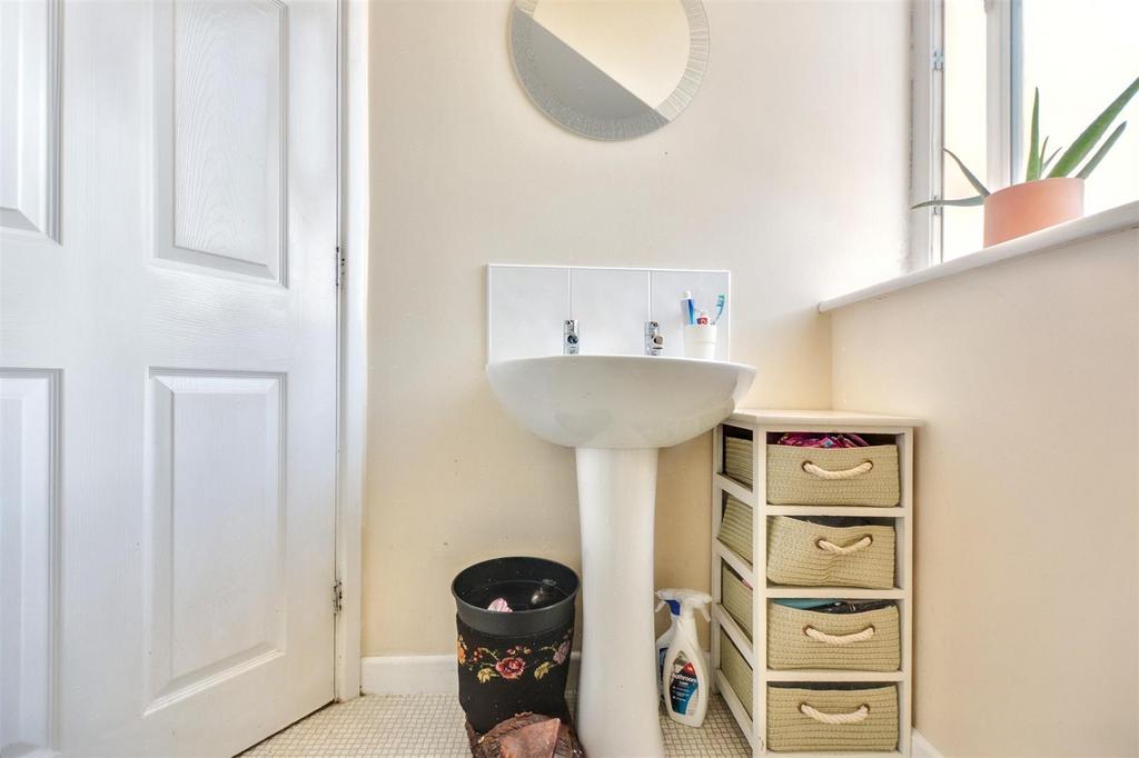 En Suite 2.jpeg