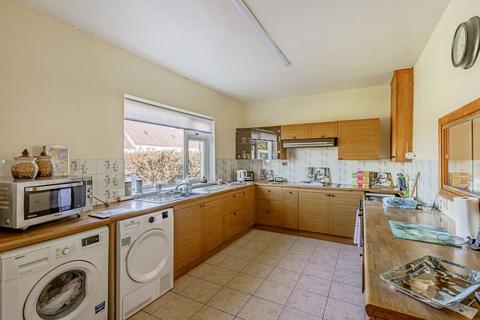 3 bedroom detached bungalow for sale, Roughlake, Wamphray, DG10