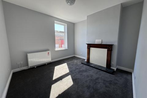 1 bedroom apartment to rent, Peel Street, Bishop Auckland