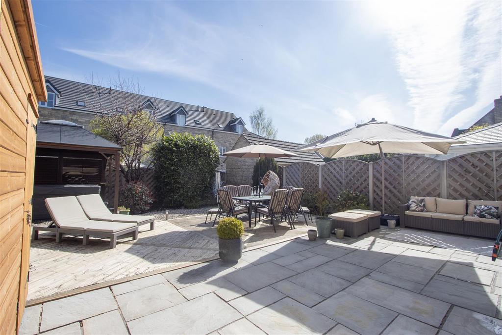Garden 2.jpg