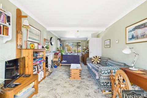 71 Tey Road, Earls Colne, Colchester, CO6 2LQ