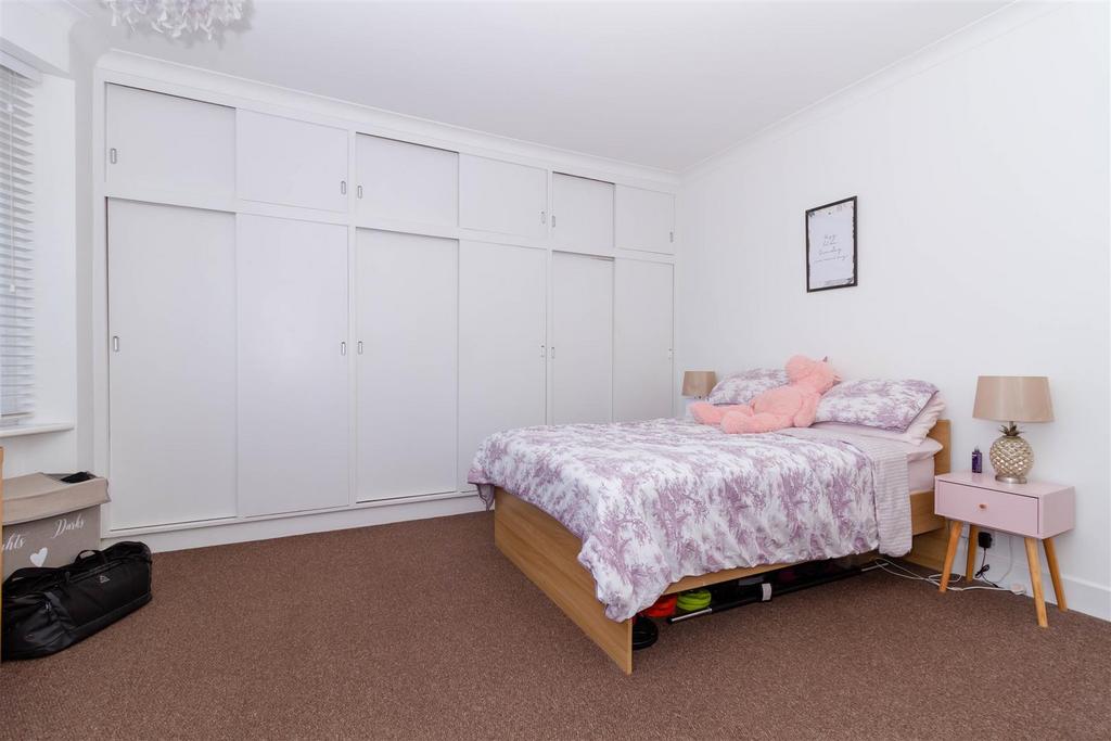 For Sale by Aspire Residential   Bath Road