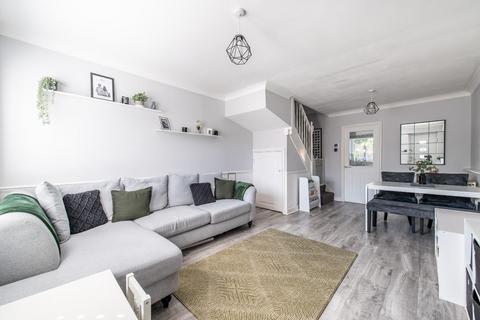 2 bedroom semi-detached house for sale, Worcester Park, Greenhithe