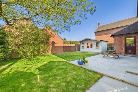 4 bedroom detached house for sale, Meadow Park, Stoke Mandeville, Aylesbury