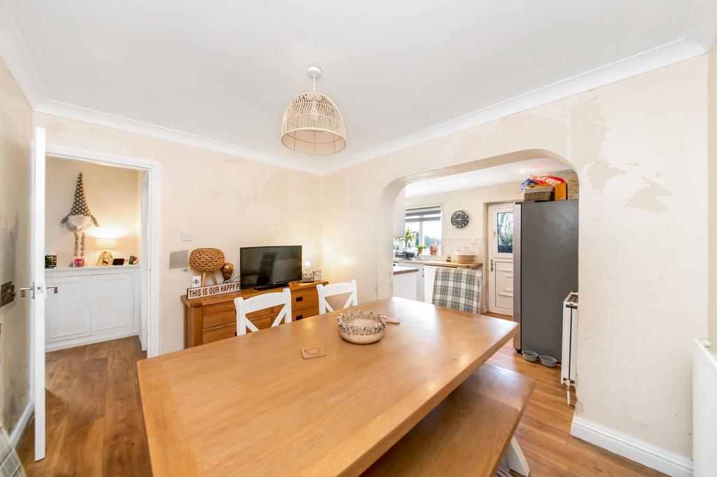 Open plan dining kitchen