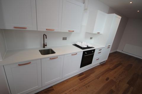 1 bedroom flat to rent, Falloden Way, London NW11