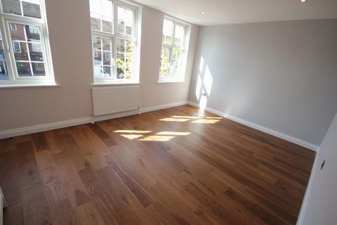 1 bedroom flat to rent, Falloden Way, London NW11