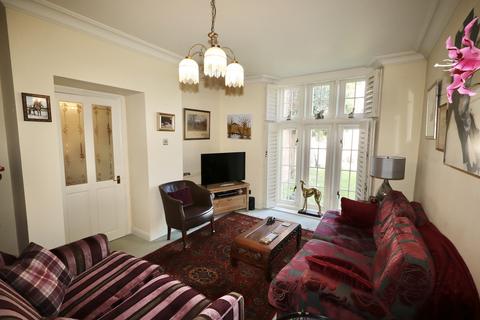 3 bedroom terraced house for sale, Gilbert Scott House, South Horrington