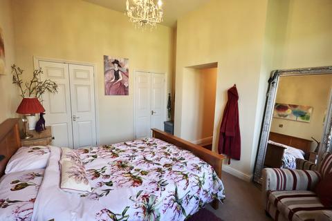 3 bedroom terraced house for sale, Gilbert Scott House, South Horrington